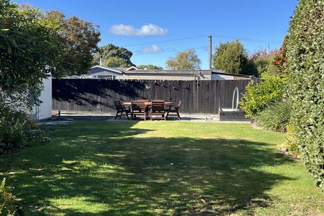 Photo of property in 19 Leacroft Street, Bishopdale, Christchurch, 8053