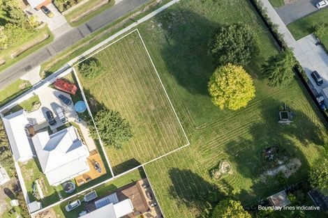 Photo of property in 15 Rochfort Street, Otane, 4202