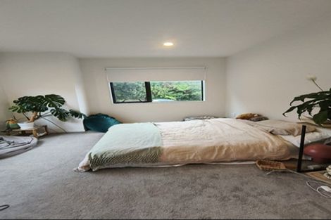 Photo of property in 1/9 Donovan Avenue, Massey, Auckland, 0614