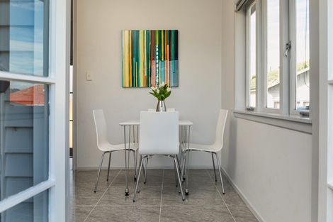 Photo of property in 4040 Great North Road, Glen Eden, Auckland, 0602