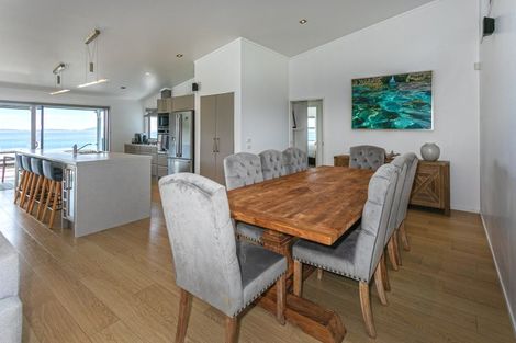 Photo of property in 402 Tuateawa Road, Tuateawa, Coromandel, 3583