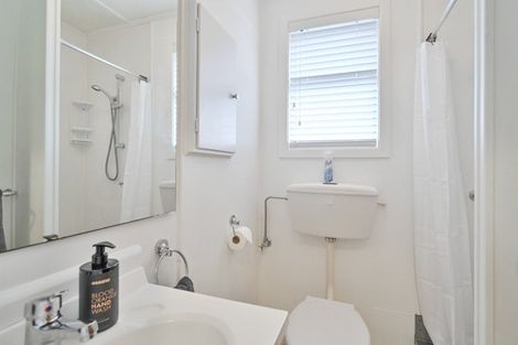 Photo of property in 1007 Saint Aubyn Street East, Parkvale, Hastings, 4122
