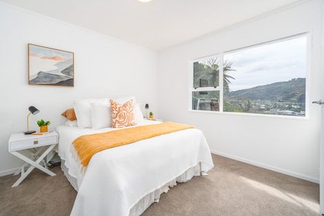 Photo of property in 22 Fyvie Avenue, Tawa, Wellington, 5028