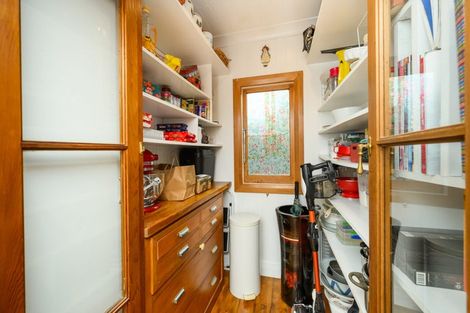 Photo of property in 74 Pitama Road, Awapuni, Palmerston North, 4412