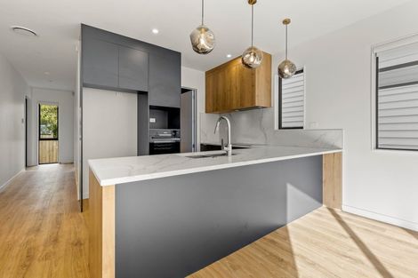 Photo of property in 4b Ramillies Place, Glenfield, Auckland, 0629