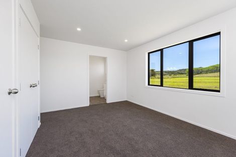 Photo of property in 20 Journeys End, Tapora, 0977