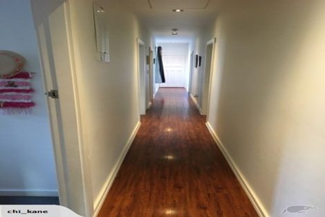 Photo of property in 130 Saint Martins Road, Saint Martins, Christchurch, 8022