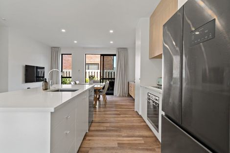 Photo of property in 71 Mangahoe Road, Mount Wellington, Auckland, 1062