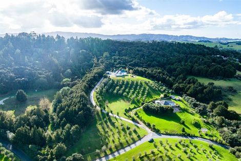 Photo of property in Wainikau, 31 Olive Grove, Mangawhai, 0573