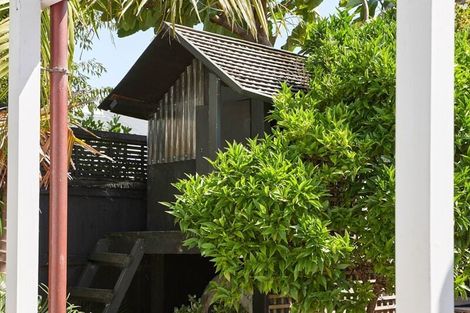 Photo of property in 1/70 Princes Street, Northcote Point, Auckland, 0627