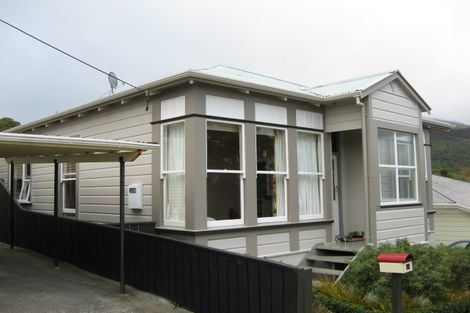 Photo of property in 33 Standen Street, Karori, Wellington, 6012