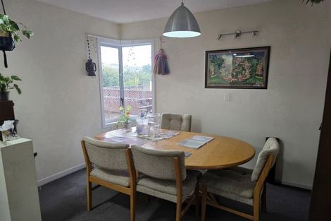 Photo of property in 6 Ronald Woolf Place, Churton Park, Wellington, 6037