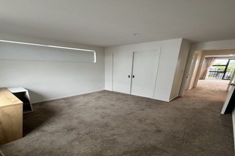 Photo of property in 4e Montmere Avenue, Te Atatu Peninsula, Auckland, 0610