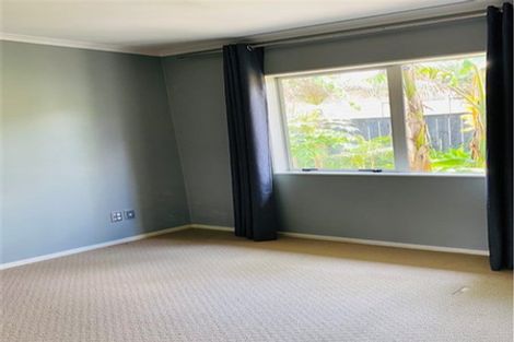 Photo of property in 6 Stamford Crescent, Flat Bush, Auckland, 2019