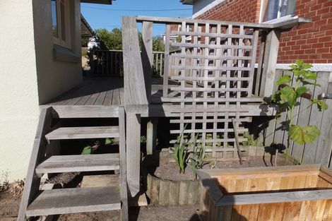 Photo of property in 16 Asquith Street, Caversham, Dunedin, 9012