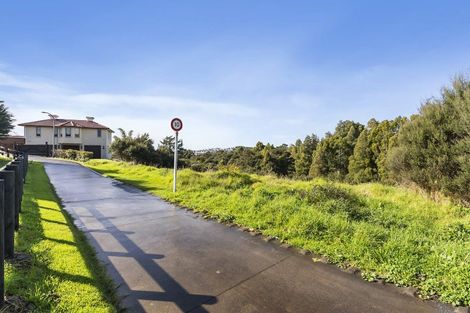 Photo of property in 88 Vaughans Road, Long Bay, Auckland, 0792