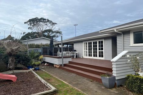 Photo of property in 22a Waiwera Place, Merrilands, New Plymouth, 4312