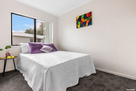 Photo of property in 100a Shifnal Drive, Randwick Park, Auckland, 2105