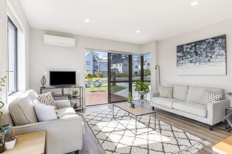Photo of property in 106 Parkview Drive, Gulf Harbour, Whangaparaoa, 0930