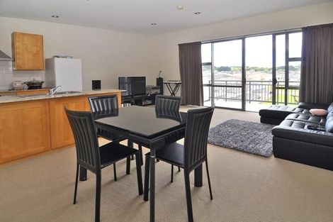 Photo of property in 1/63 Kestev Drive, Flat Bush, Auckland, 2016