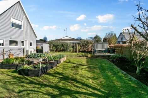 Photo of property in 17 Sheridan Crescent, Leamington, Cambridge, 3432