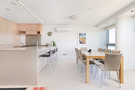 Photo of property in 6/50 Marine Parade, Mount Maunganui, 3116