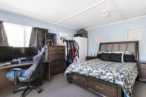 Photo of property in 590 Maunganui Road, Mount Maunganui, 3116