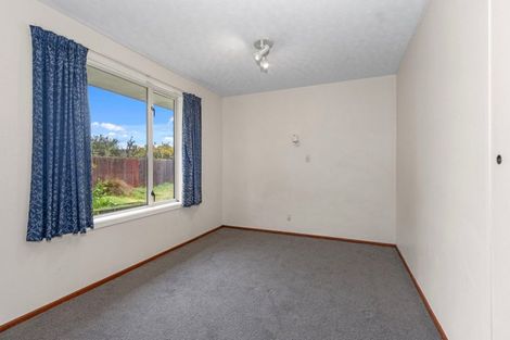 Photo of property in 40 Camberwell Place, Avonhead, Christchurch, 8042