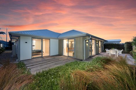Photo of property in 107 The Boulevard, Papamoa Beach, Papamoa, 3118