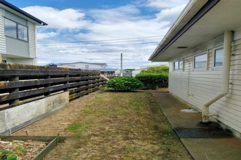 Photo of property in 29 Von Sturmer Street, Mangere East, Auckland, 2024