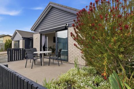 Photo of property in 5 Haka Way, Papamoa, 3118