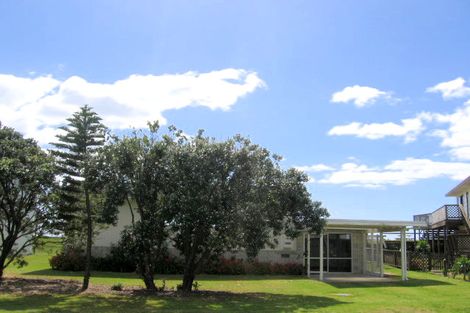 Photo of property in 55 Shaw Road, Waihi Beach, 3611