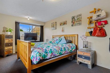 Photo of property in 48 Nursery Road, Phillipstown, Christchurch, 8011