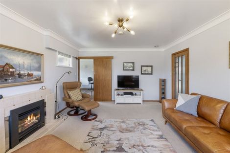 Photo of property in 26 Highbury Drive, Levin, 5510