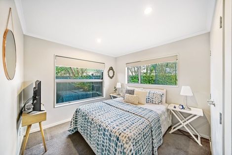Photo of property in 13a Fiesta Drive, Half Moon Bay, Auckland, 2012
