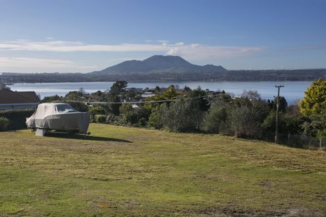 Photo of property in 16 Mapara Road, Acacia Bay, Taupo, 3385