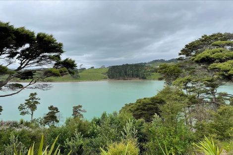 Photo of property in 63 Rangitahi Road, Raglan, 3225