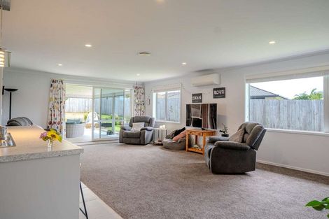 Photo of property in 10 Martha Clarke Lane, Kerikeri, 0230