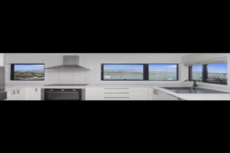 Photo of property in 26b Cornwall Road, Lyttelton, 8082