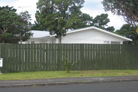Photo of property in 7 Totaravale Drive, Totara Vale, Auckland, 0629