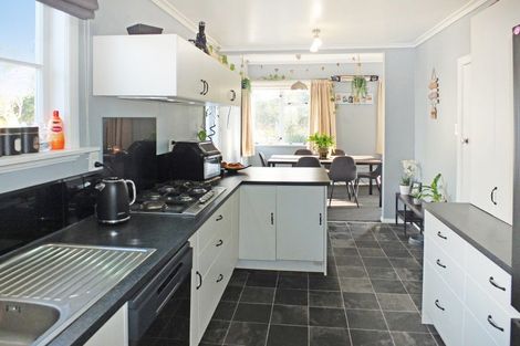 Photo of property in 3 Harrod Avenue, Foxton Beach, Foxton, 4815