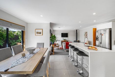 Photo of property in 18 Vanderbilt Place, Halswell, Christchurch, 8025