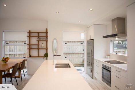 Photo of property in 10 Franks Way, Papamoa Beach, Papamoa, 3118