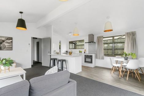 Photo of property in 13a Palm Grove, Belmont, Lower Hutt, 5010