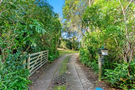 Photo of property in 103 Churchill Road, Murrays Bay, Auckland, 0630