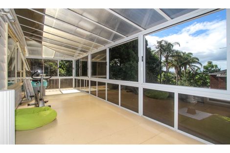 Photo of property in 1/19 Mcdowell Crescent, Hillcrest, Auckland, 0627
