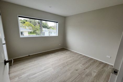 Photo of property in 28b Halberg Street, Glenfield, Auckland, 0629