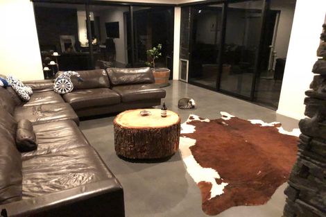 Photo of property in 15 Estrella Heights Lane, Queensberry, Cromwell, 9383