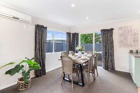 Photo of property in 1/8 Glenburn Place, Papakura, 2110