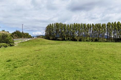 Photo of property in 100 Dudley Road Upper, Inglewood, 4386